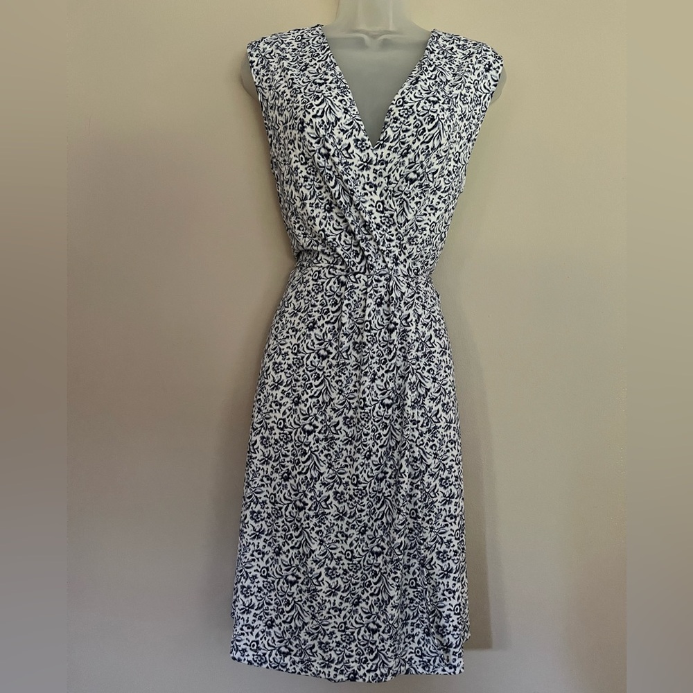 Banana Republic blue floral dress, medium